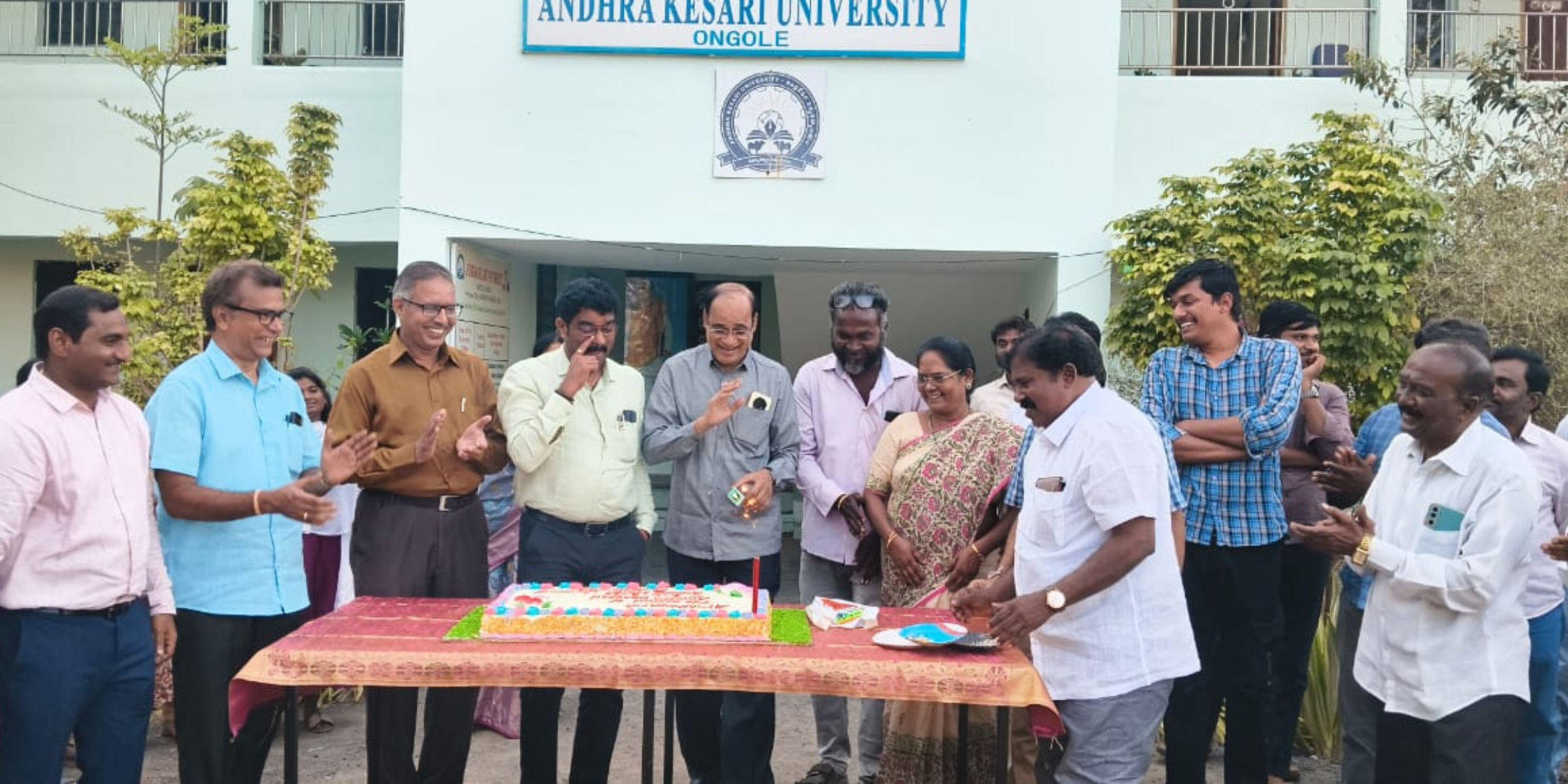 AKU Photos Scrolling (2)